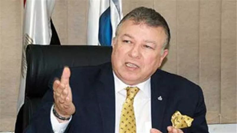 رئيس جهاز حماية المستهلك يطالب بالإبلاغ عن الكافيهات التي تطبق الحد الادني للطلبات
