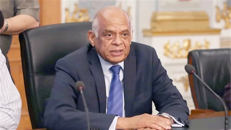 الأحد.. البرلمان يستعرض التعديل الوزاري