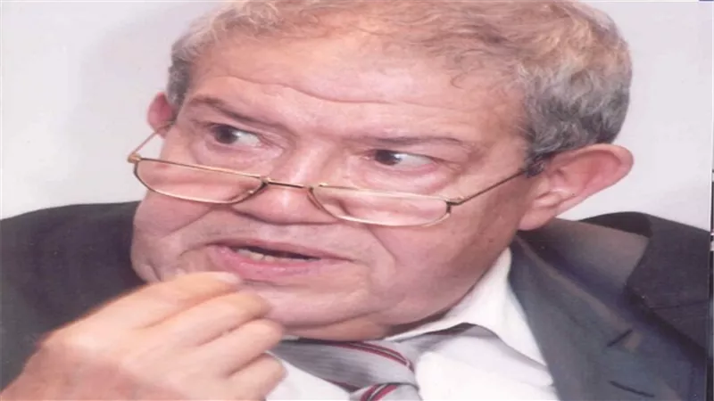 وزير الثقافة ينعى رحيل الفنان فاروق الرشيدي