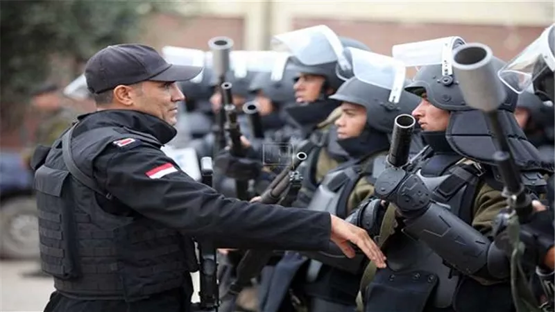 تعزيزات أمنية بشوارع الإسماعيلية استعدادًا لنهائي أفريقيا