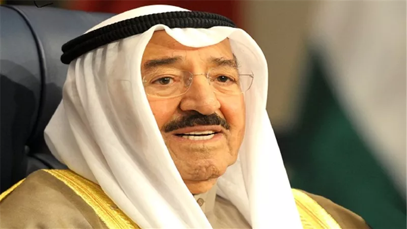 أمير الكويت يبحث مع الرئيس الإيراني تعزيز العلاقات مع بلاده