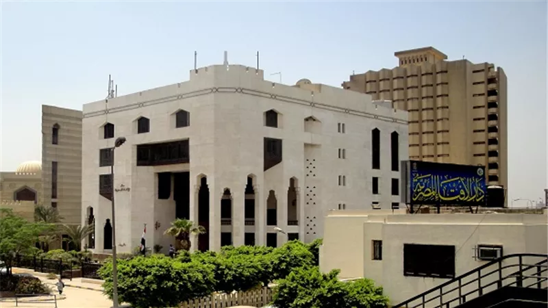 دار الإفتاء: احتكار وتهريب السلع حرام شرعًا
