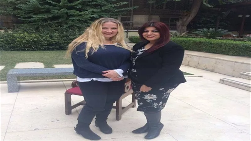 الاثنين.. لقاء حصري للكاتبة البريطانية لويزا يونج علي 