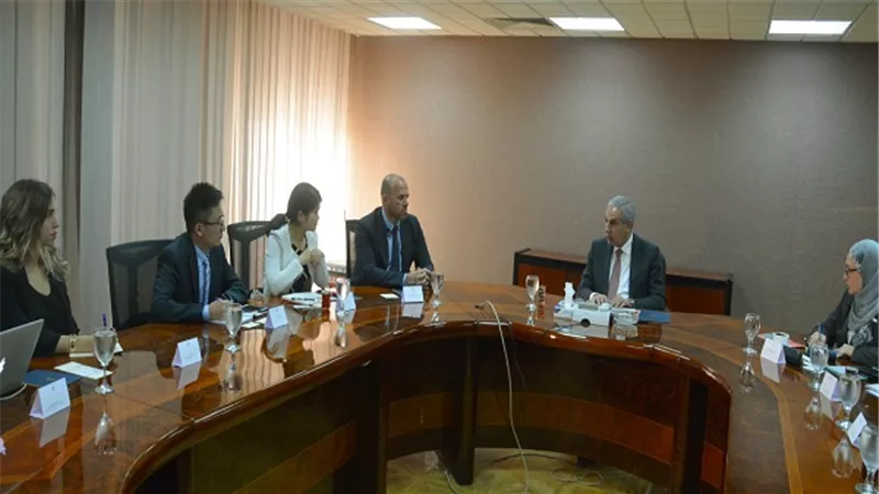 وزير الصناعة يبحث مع بنك التجارة الصيني تمويل مشروعات جديدة في مصر