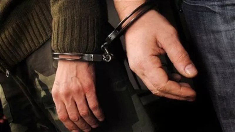 ضبط عاطل سبعيني بحوزته شهادات مزورة بالبحيرة
