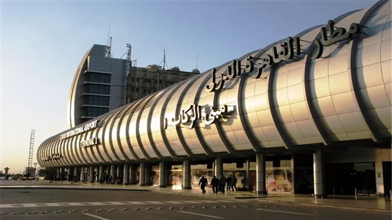 ضبط محاولة تهريب 600 قرص ترامادول بمطار القاهرة
