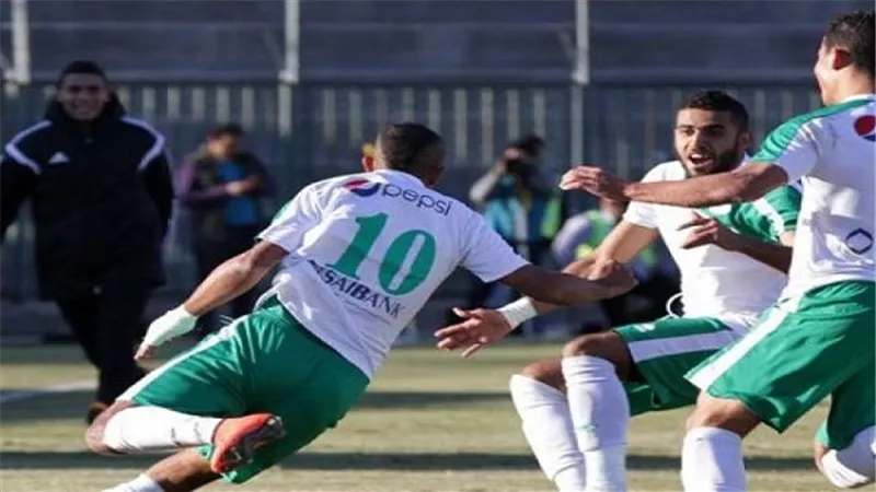المصري يهزم النصر للتعدين برباعية ويزاحم الزمالك على 