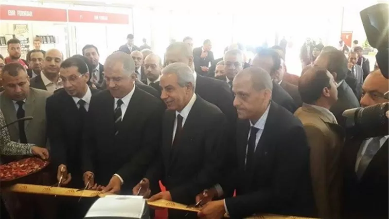 وزير التجارة والصناعة يفتتح المعرض الدولي للجلود 