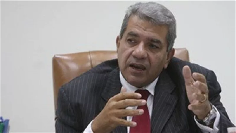 رئيس مصلحة الضرائب : وزير المالية يلزمنا بدعم الاستثمار وعدم ظلم احد
