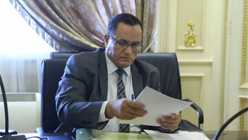 عمر حمروش: دعوى تعديل مواقيت الصلاة 