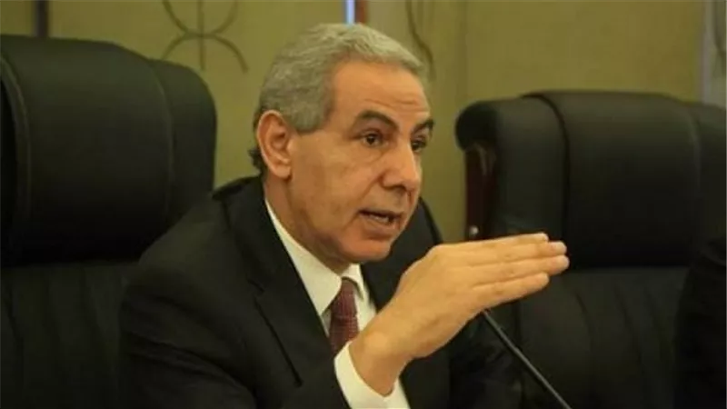 وزير الصناعة يفتتح 4 مشروعات جديدة في محافظتي سوهاج وأسيوط