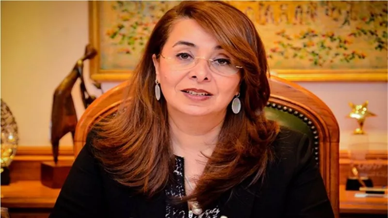 غادة والي: لجنة وزارية لمراجعة المستفيدين من معاش التضامن