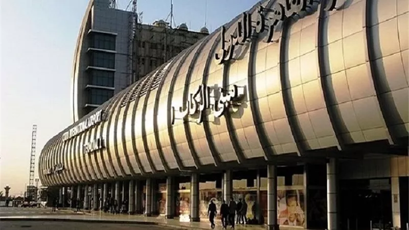 عودة رحلة جوية للقاهرة بعد تدهور حالة مصاب في تفجير كنسية طنطا