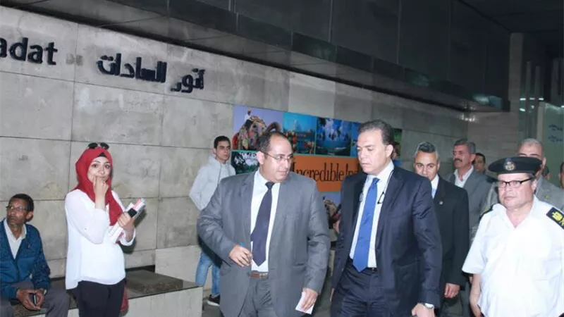 وزير النقل في جولة تفقدية بالخطوط الثلاثة للمترو