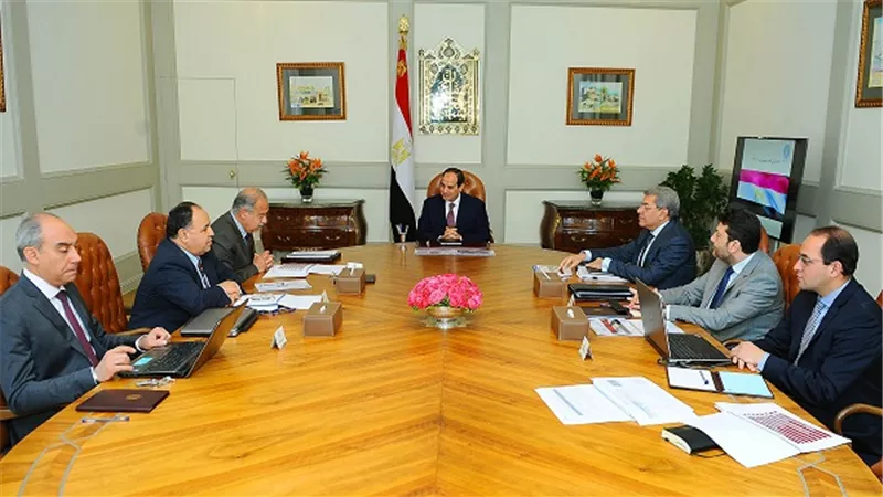 السيسي بإجتماع الحكومة: ضرورة مواصلة برنامج الإصلاح الاقتصادي والمتابعة المستمرة لنتائجه