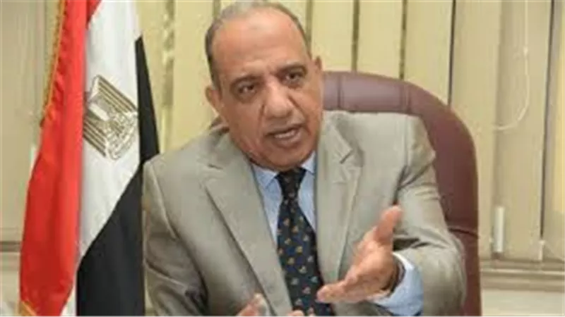 وصول رئيس سلطة الطيران السعودي إلى القاهرة لحل أزمة المعتمرين