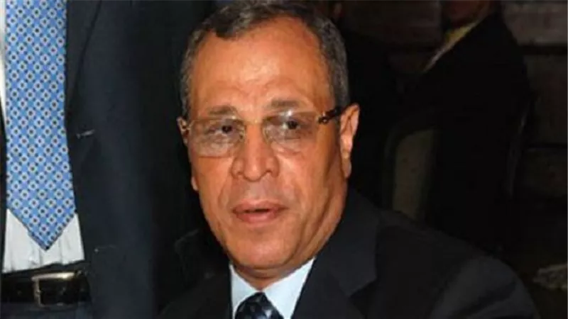 تأجيل لقاء وزير الطيران المدني بنقيب الصحفيين إلى ما بعد عيد العمال