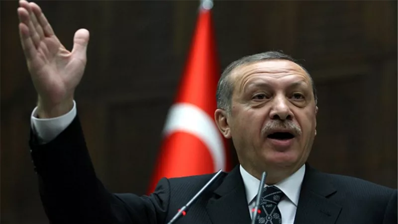 أردوغان يلوح بعملية عسكرية ضد الأكراد في سوريا والعراق