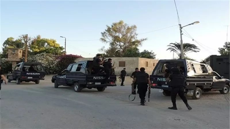 ضبط مقاول هارب من 123 حكما بالسجن في المرج
