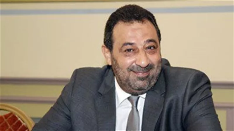 جلسة مجدى عبد الغنى وهانى رمزى تنهى أزمة معسكر المحليين