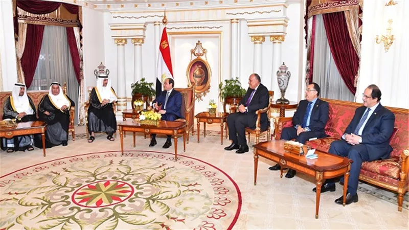 السيسي يبحث تعزيز العمل العربي المشترك مع وفد 