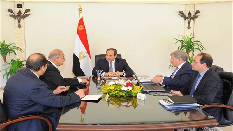 السيسي: أهمية استمرار وزارة المالية في متابعة المؤشرات الاقتصادية