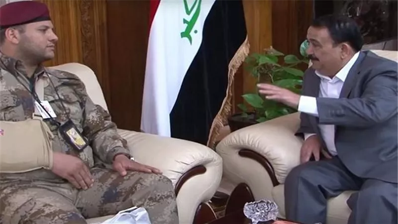 فضيحة للجيش العراقى بسبب سرقة 