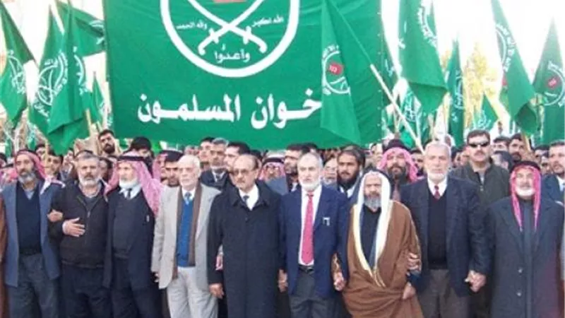 إخواني يفضح قيادات الجماعة.. ويطلب من الحكومة أمر غريب