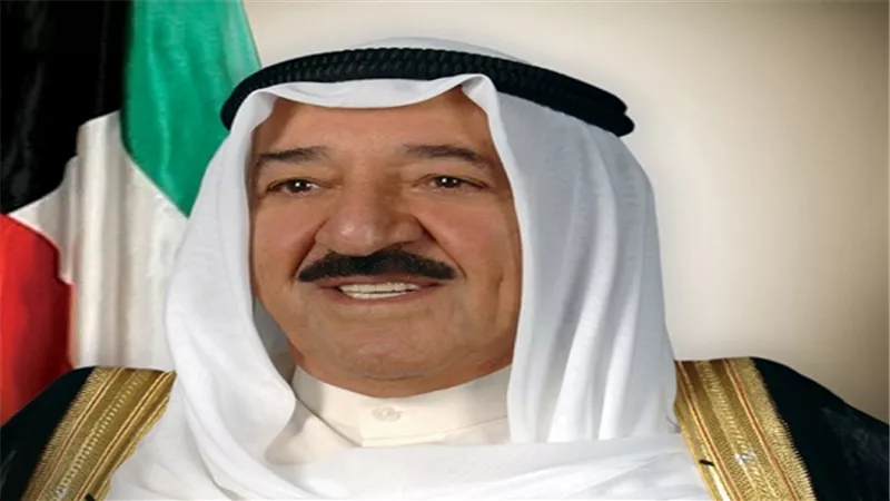 أمير الكويت يزور الإمارات لبحث حل الأزمة الخليجية