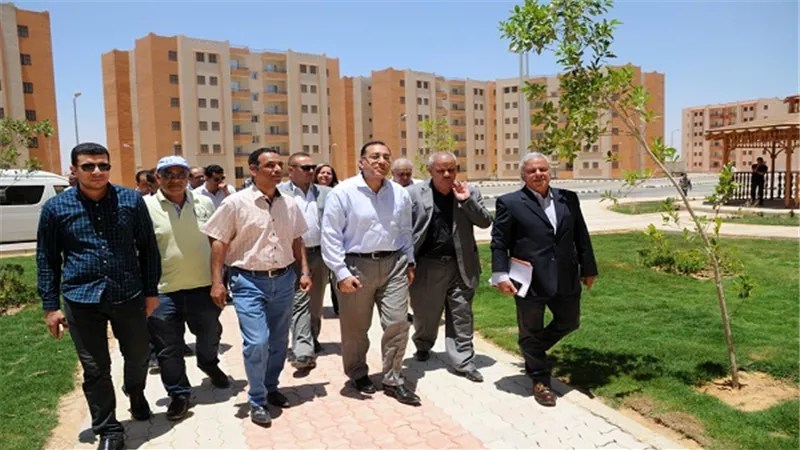 وزير الإسكان يتفقد 5 آلاف وحدة بالإسكان الاجتماعى بمدينة بدر جاهزة للتسليم