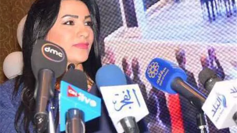 اتحاد الإعلاميات العرب يشارك في وقفة احتجاجية ضد 