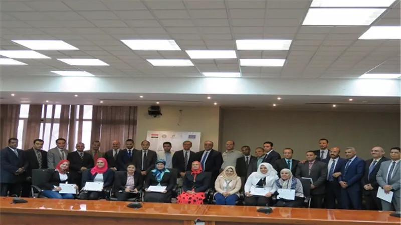 المالية.. تكرم بعض كوادر الوزارة لاجتيازهم برنامج تأهيل المراجع الداخلى بالحكومة