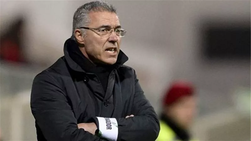 مدير الكرة بالزمالك يقترب من خلافة إيناسيو مؤقتًا أمام أهلي طرابلس