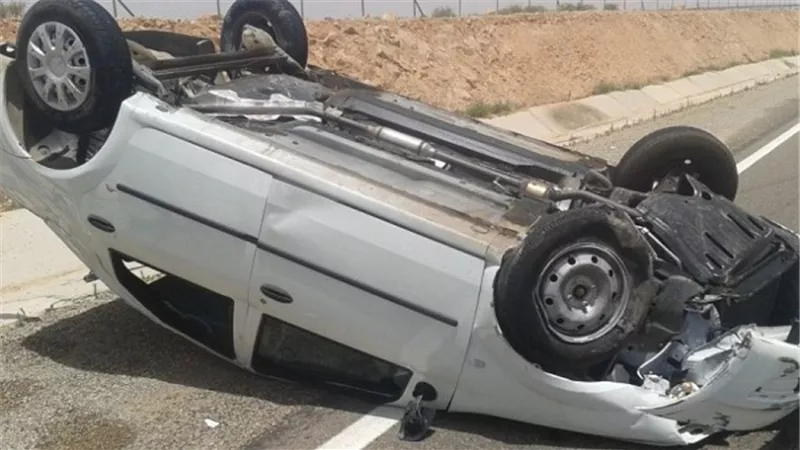 مصرع وإصابة 3 أشخاص بحادث انقلاب سيارة في الفيوم