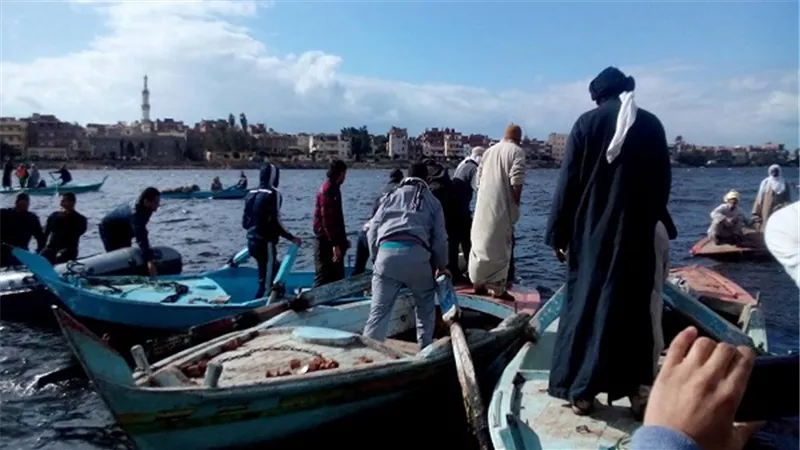 الإفراج عن 7 صيادين مصريين محتجزين في ليبيا