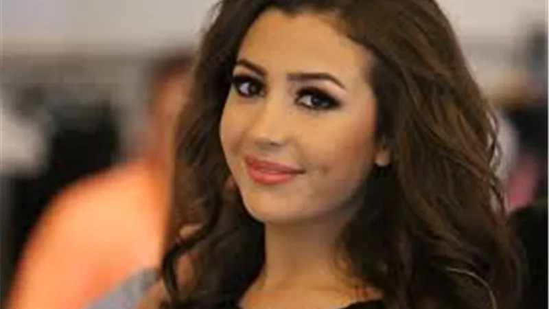 جنات تتزوج من محامي مصري شهير 
