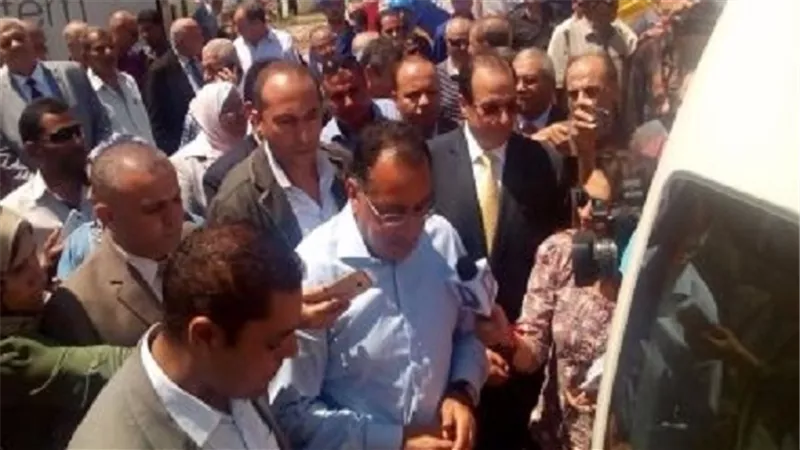 مدبولي.. يتفقد شقق الاسكان الاجتماعي  بجمصة ويفتتح محطة المياه