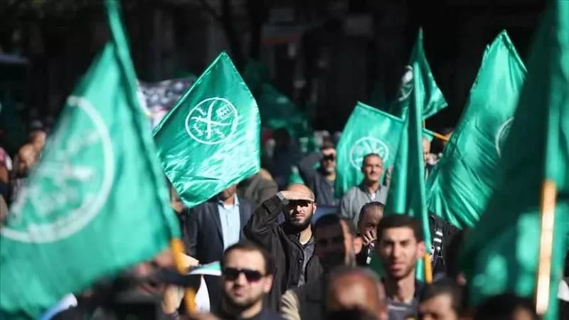 الدعوة السلفية تهاجم الإخوان.. ماذا قالت؟
