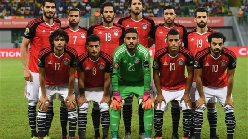 خطة صادمة من اتحاد الكرة لتشجيع الفراعنة أمام أوغندا.. تعرف عليها