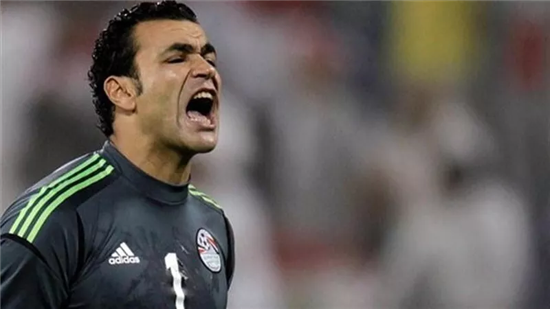 عصام الحضري مهدد بالإستبعاد من مباراة أوغندا.. تعرف على الأسباب