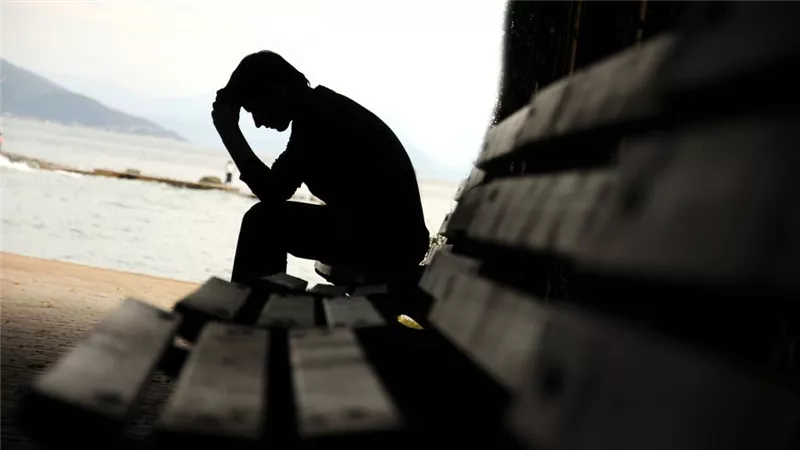 علاج صعب لحالات الإكتئاب.. هل تقدر عليه؟