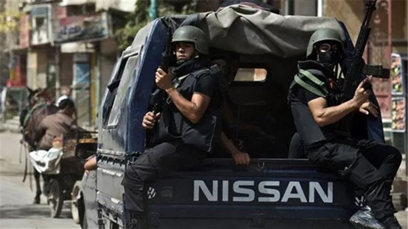 ضبط 5 أشخاص بالمؤبد وأشخاص آخرين محكوم عليهم بالسجن المشدد بقنا