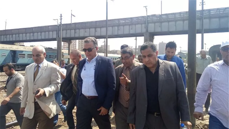 عرفات يتابع اللمسات الأخيرة لطريق «شبرا/بنها» الحر قبل افتتاحه باحتفالات اكتوبر