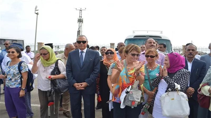 محافظة قنا تحتفل باليوم العالمي للسياحة بمعبد دندرة