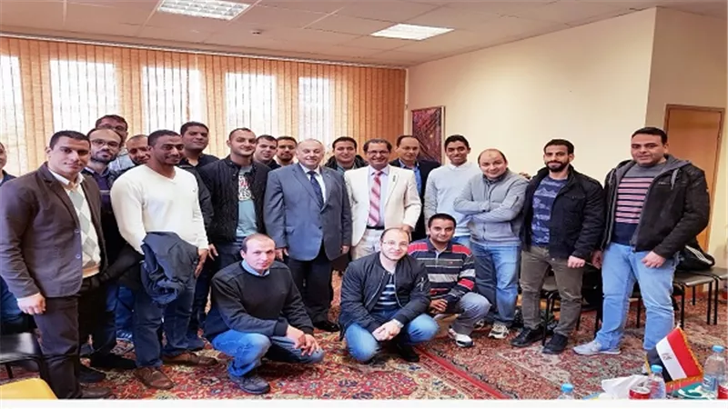 عبد الغفار يؤكد ضرورة متابعة الدارسين المصريين بالخارج 