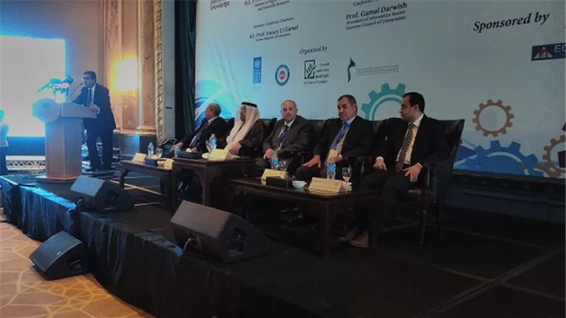 عبد الغفار: مصر تملك الثروة البشرية  والبنية الأساسية اللازمة  لنقلها إلى مجتمع المعرفة والابتكار
