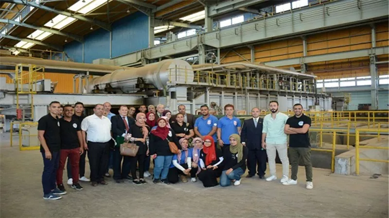 مصانع الإنتاج الحربي تستقبل  100شباب وفتاه من جامعتى 