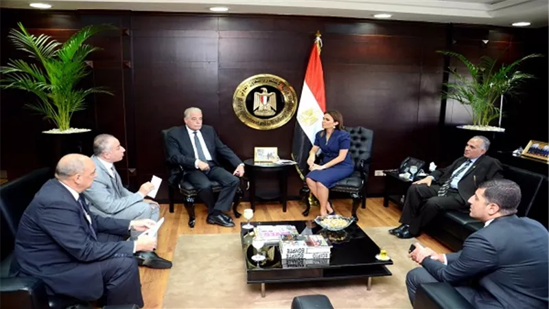 وزيرا الاستثمار والتعاون الدولى والري يبحثان مع محافظ جنوب سيناء الفرص الاستثمارية بالمحافظة