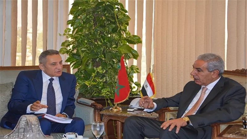 قابيل يبحث مع نظيره المغربى بمراكش تعزيز التعاون المشترك في المجالات التجارية والصناعية