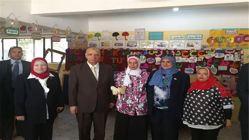 محافظ  القاهرة يتفقد مدرسة جمال عبد الناصر الرسمية للغات 